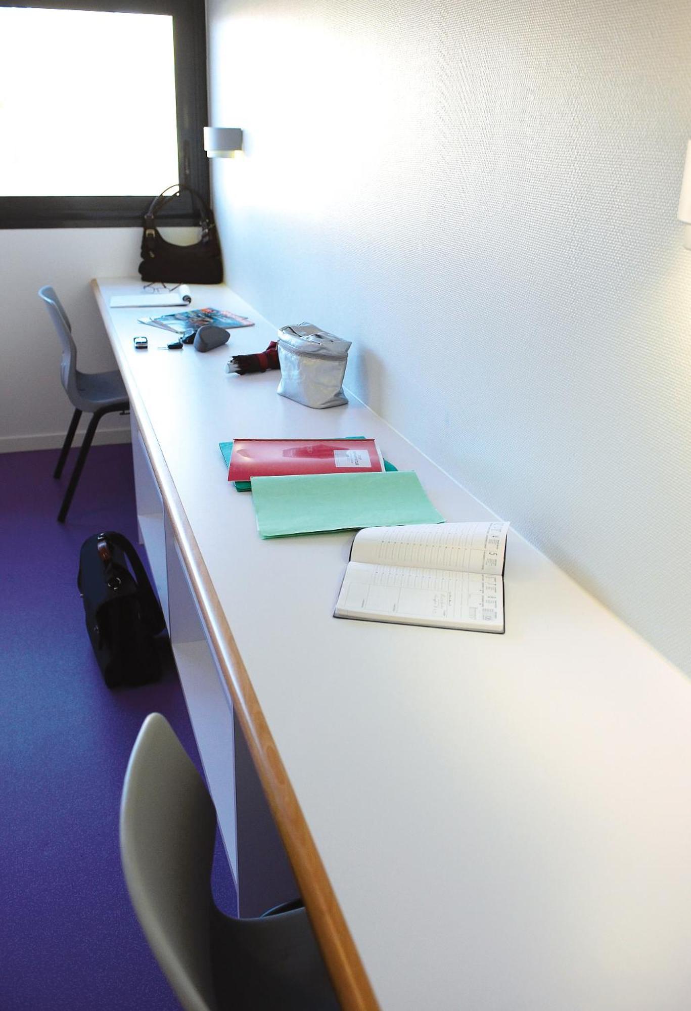 Hotel JF Accueil&Formation à Cholet Extérieur photo